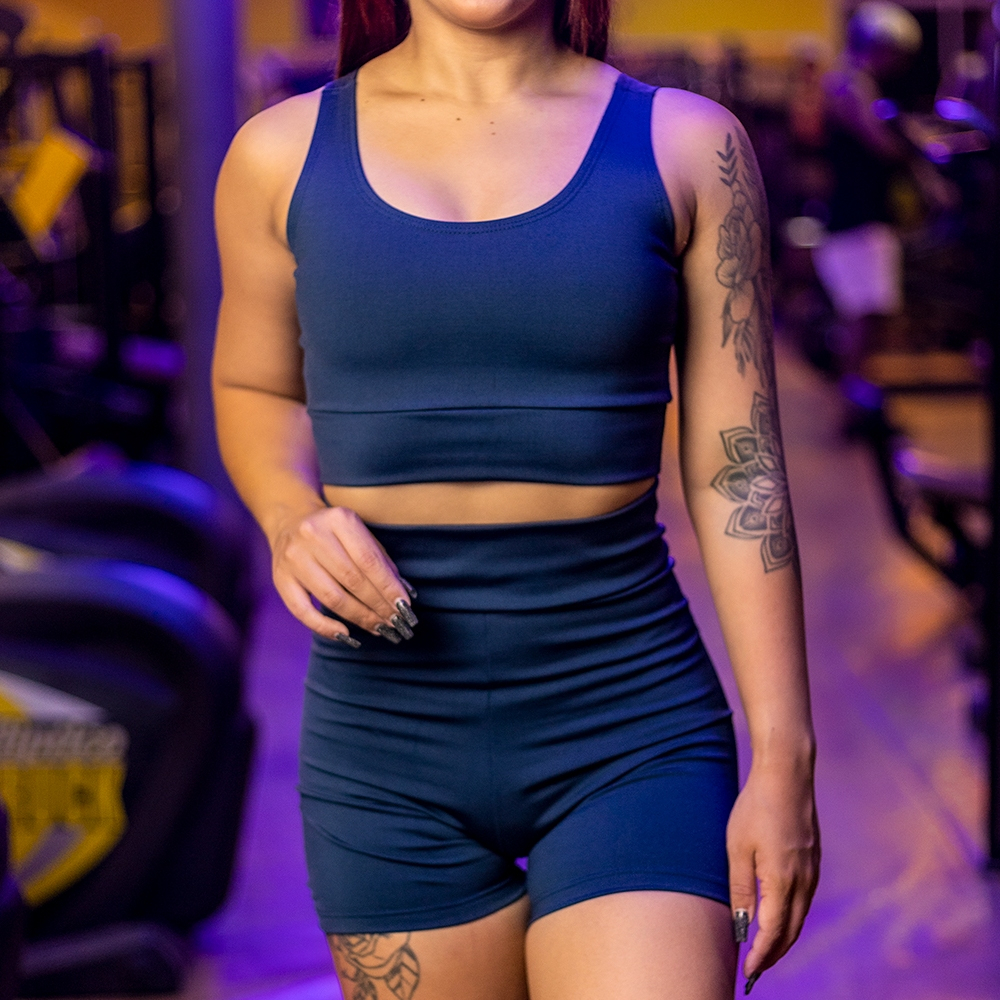 Conjunto Academia Feminino Top e Short Cintura Alta em Suplex